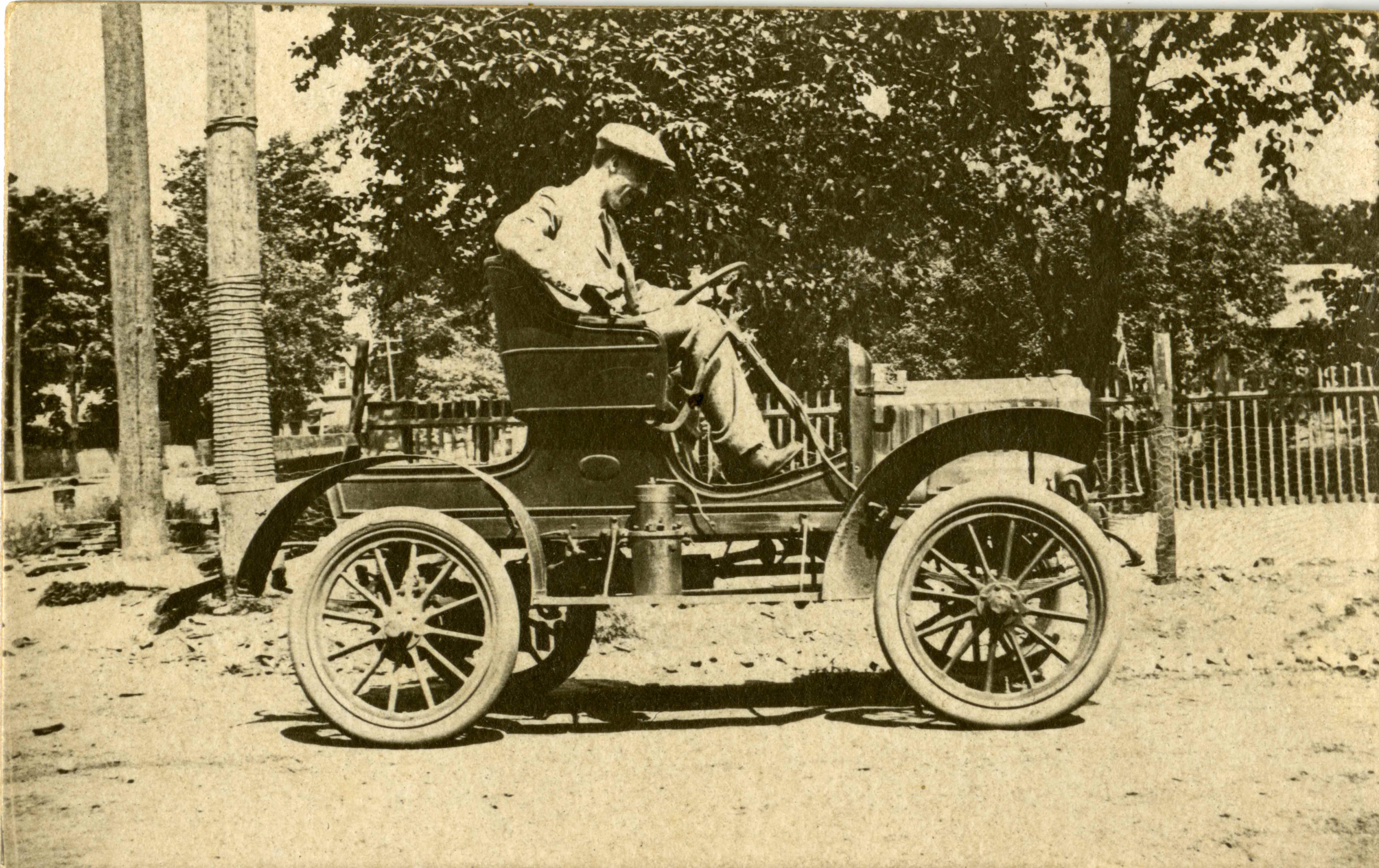 bill buggy riding